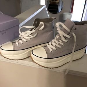 Madden Girl Winnona Platforms